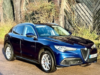 Used Alfa Romeo Stelvio 2018 for sale - 77997367: Photo