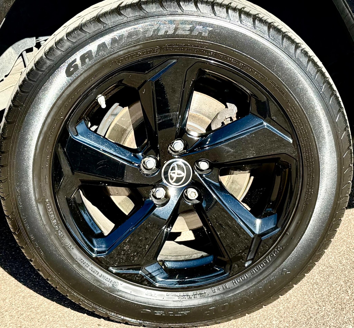 Used Toyota RAV4 2020 for sale - 77997365: Photo 15