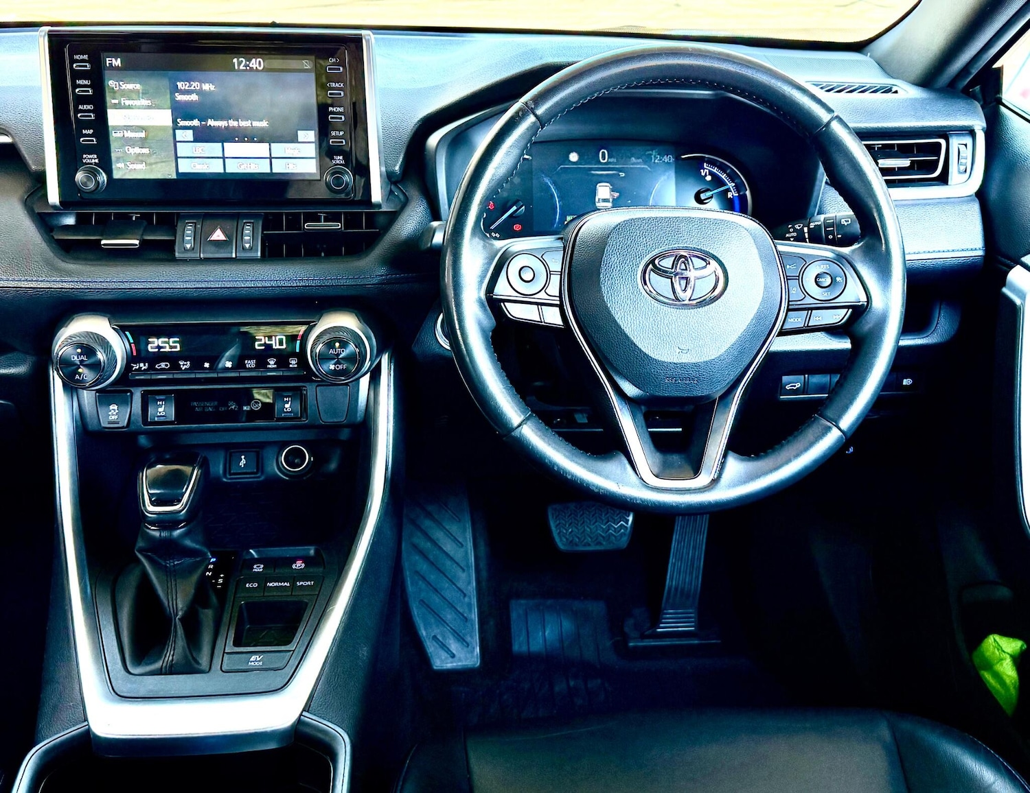 Used Toyota RAV4 2020 for sale - 77997365: Photo 21