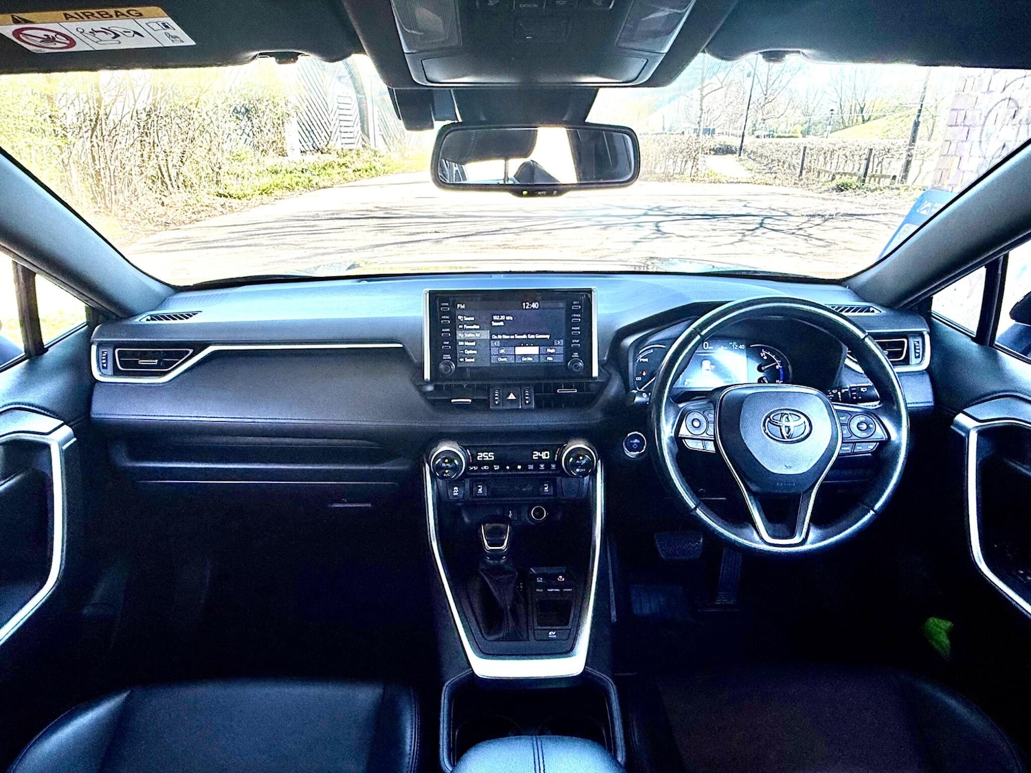 Used Toyota RAV4 2020 for sale - 77997365: Photo 22