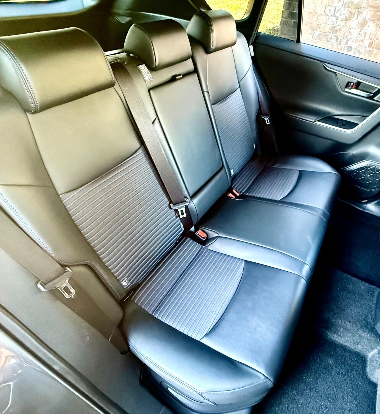 Used Toyota RAV4 2020 for sale - 77997365: Photo 27