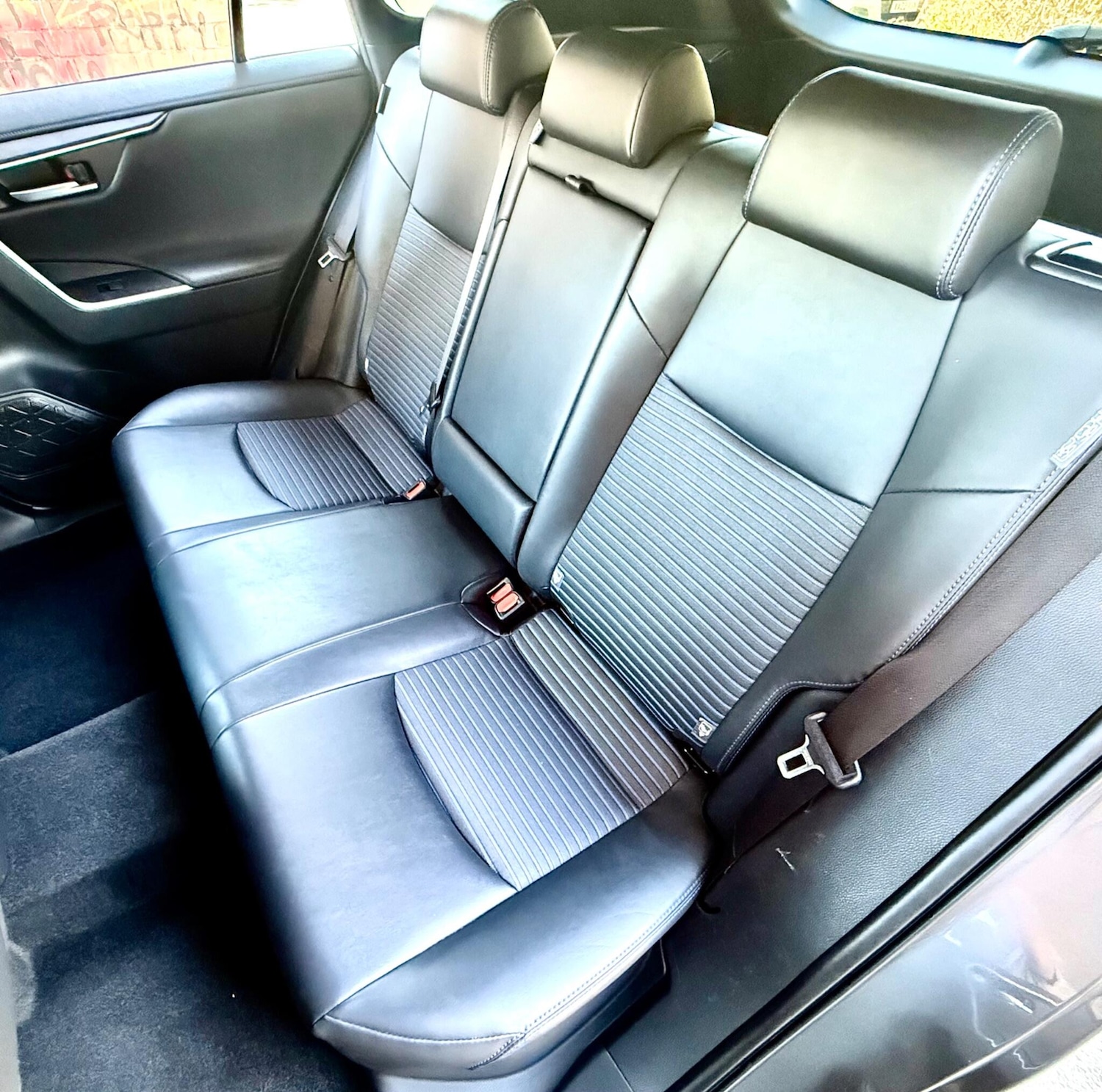 Used Toyota RAV4 2020 for sale - 77997365: Photo 29