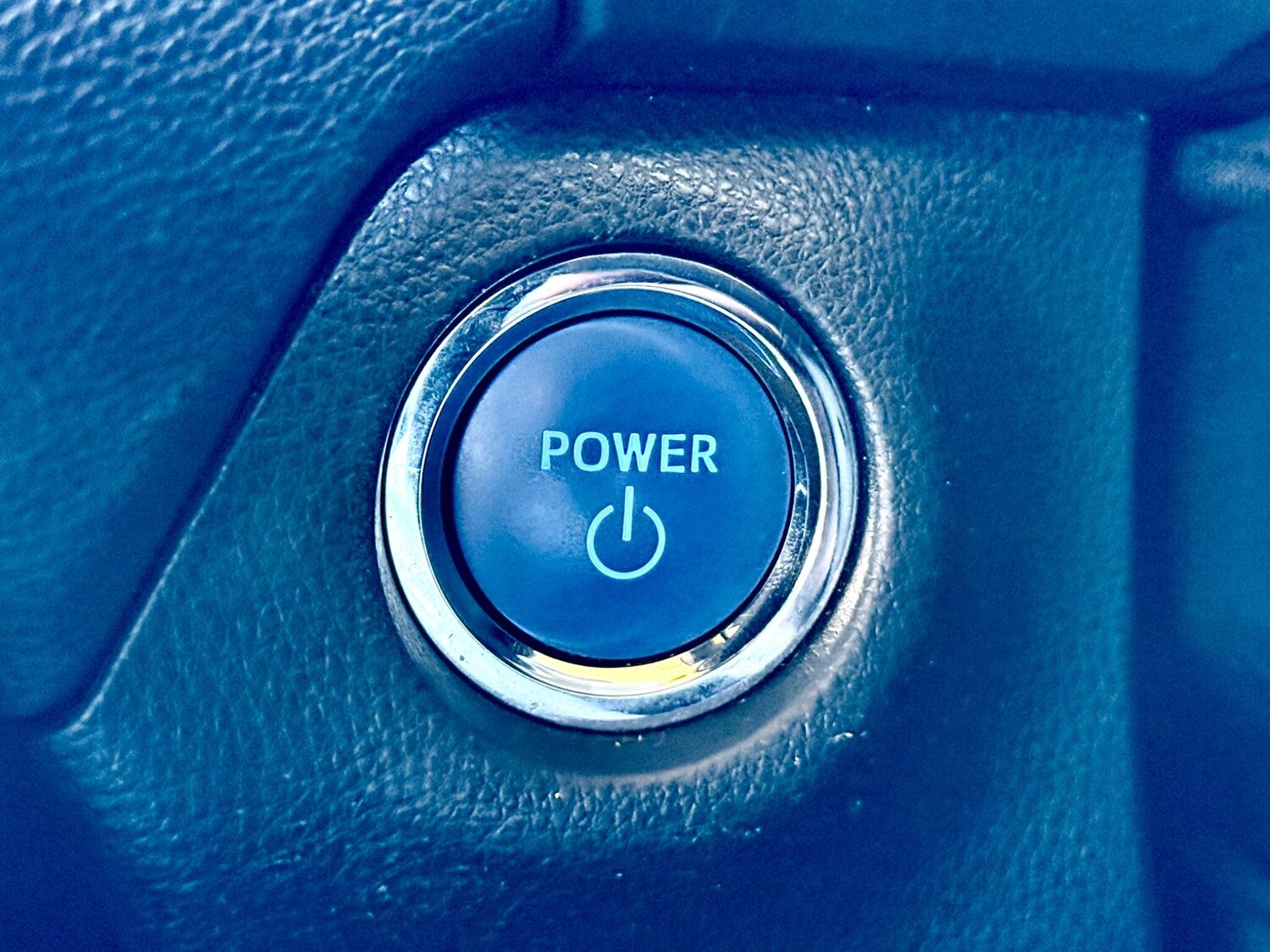 Used Toyota RAV4 2020 for sale - 77997365: Photo 33