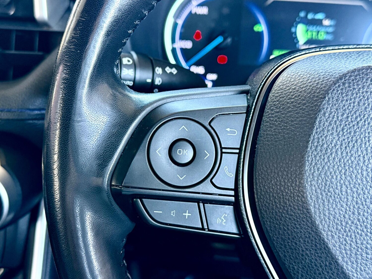 Used Toyota RAV4 2020 for sale - 77997365: Photo 36