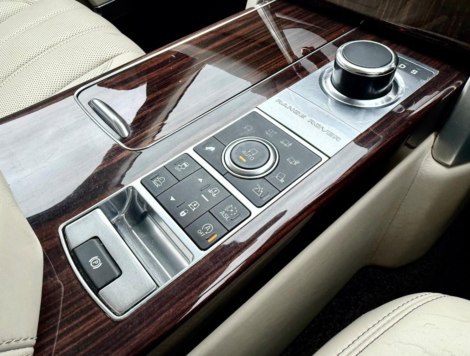 Used Land Rover Range Rover 2016 for sale - 77997355: Photo 48