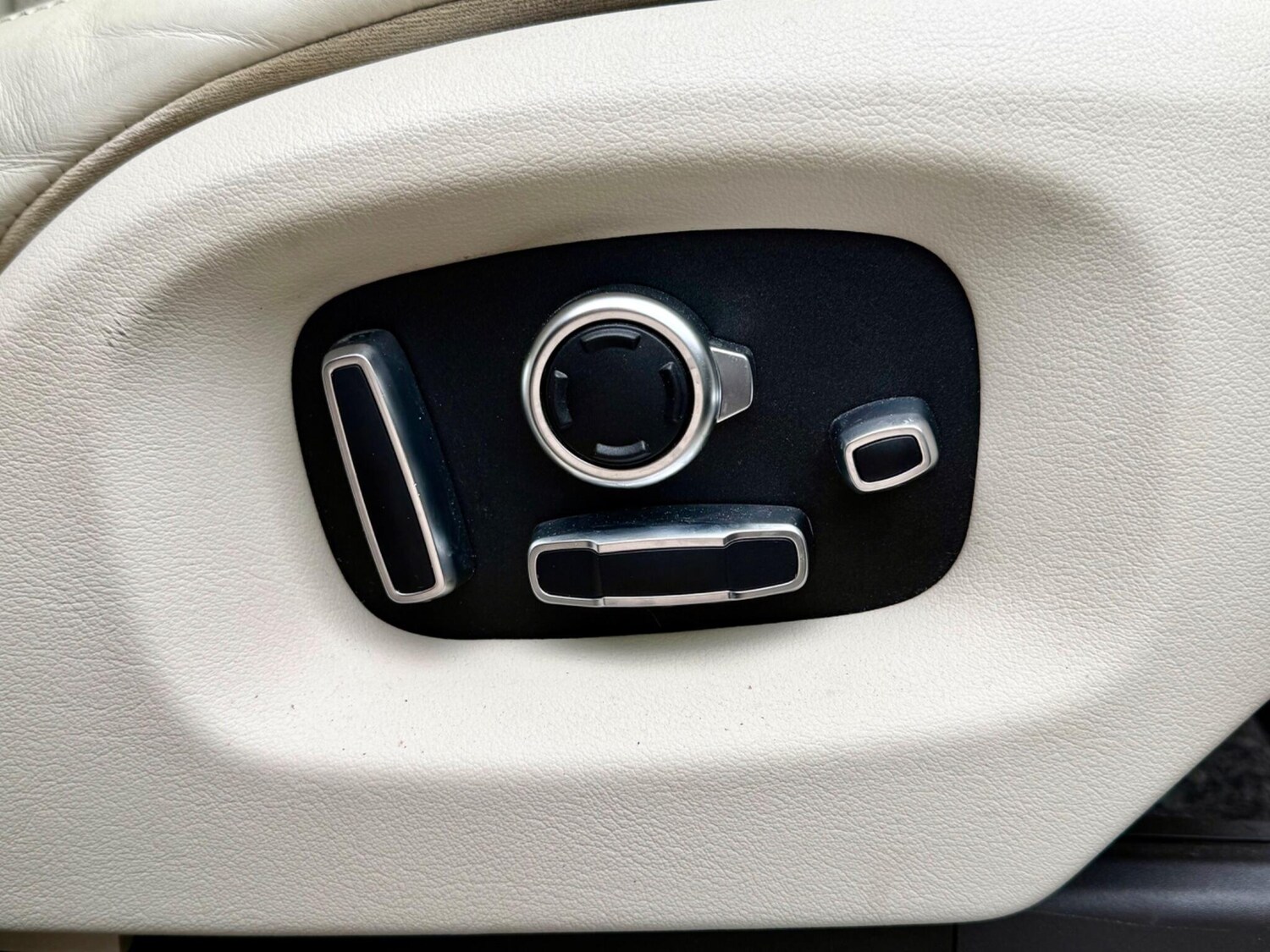 Used Land Rover Range Rover 2016 for sale - 77997355: Photo 56