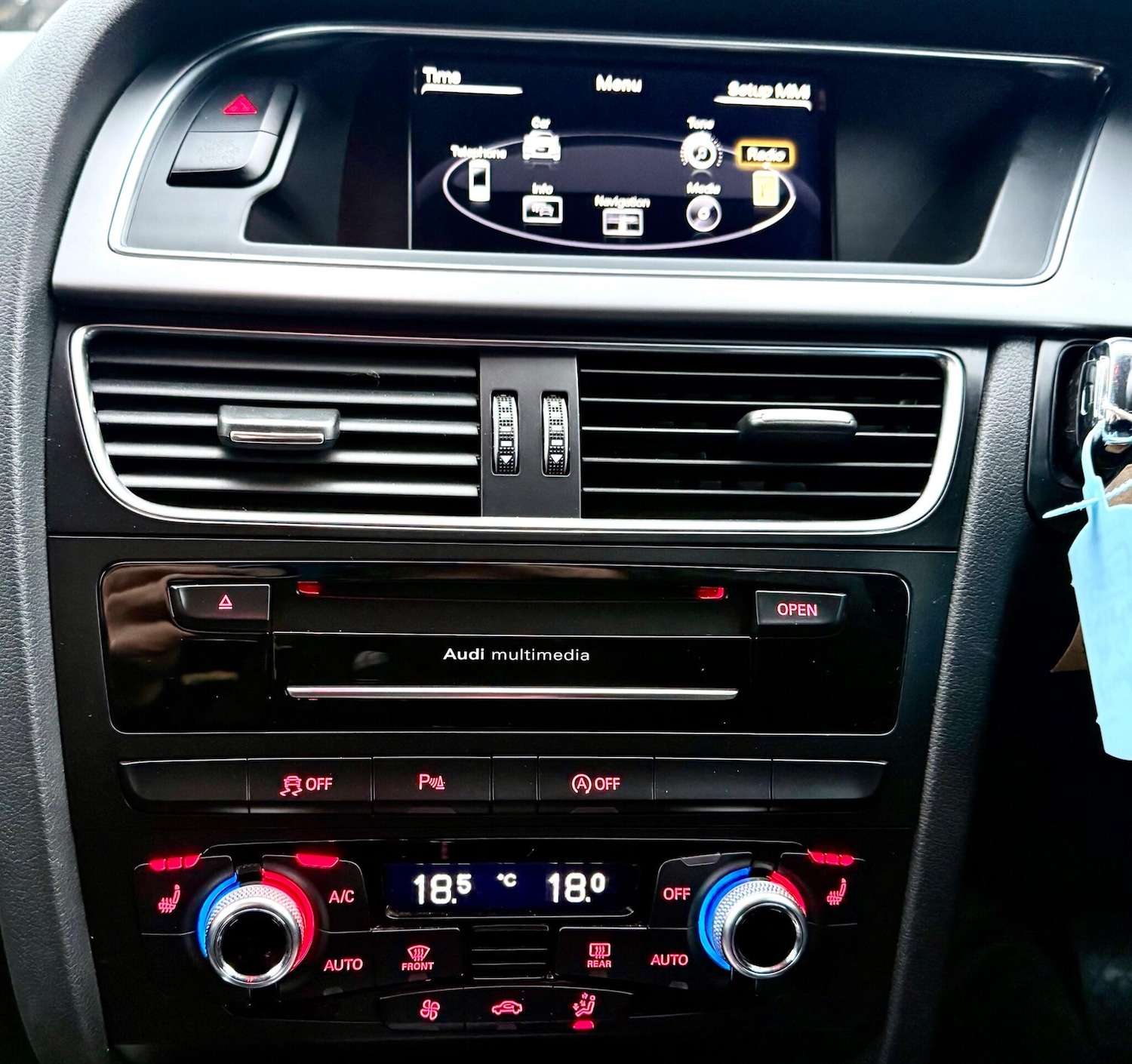 Used Audi A4 Allroad 2015 for sale - 76964939: Photo 44