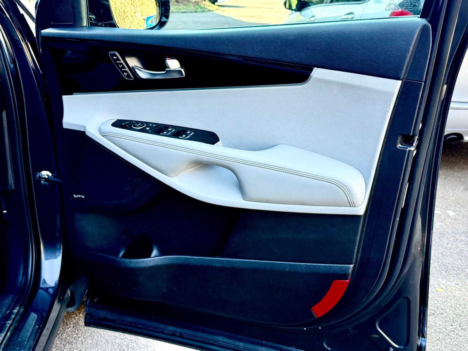 Used Kia Sorento 2017 for sale - 77997359: Photo 62