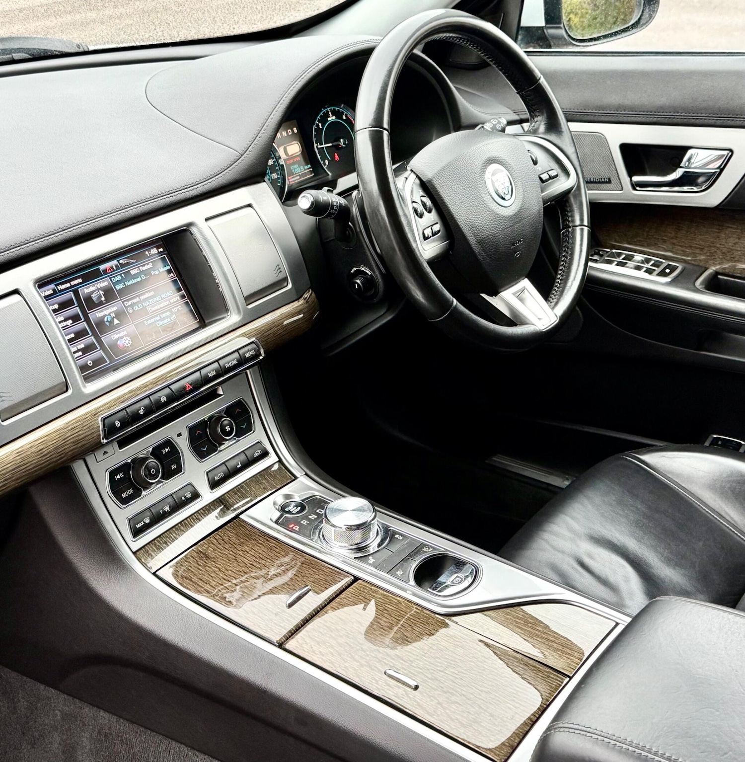 Used Jaguar XF 2013 for sale - 76742956: Photo 20