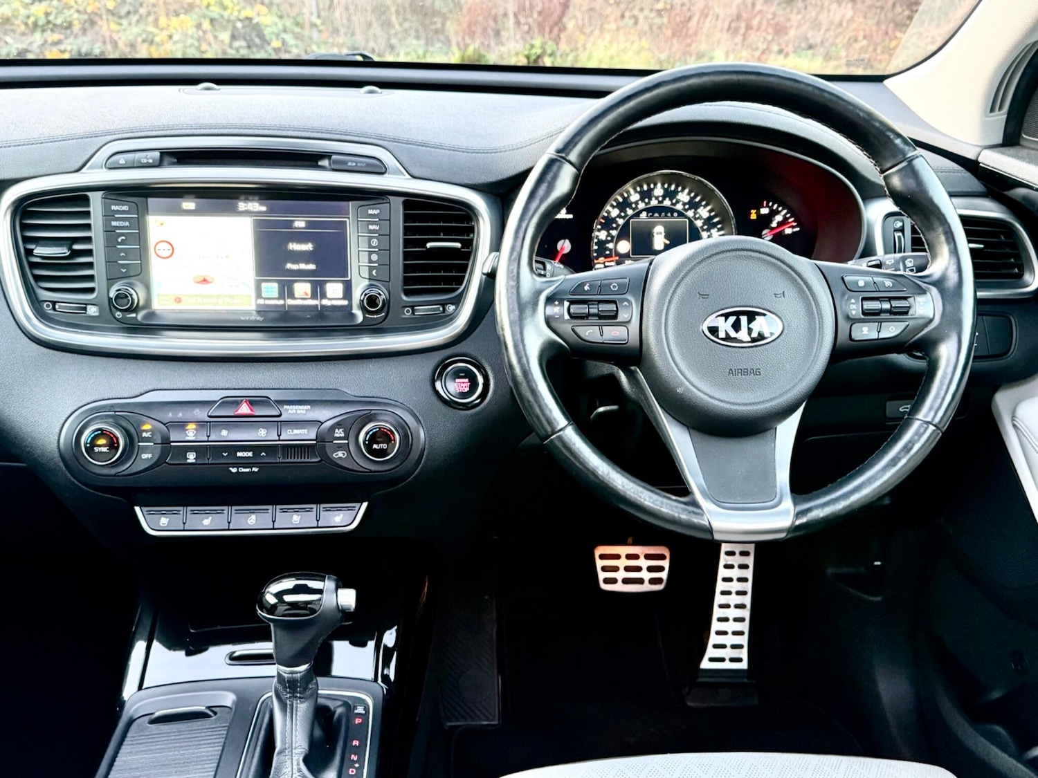 Used Kia Sorento 2016 for sale - 76898577: Photo 21