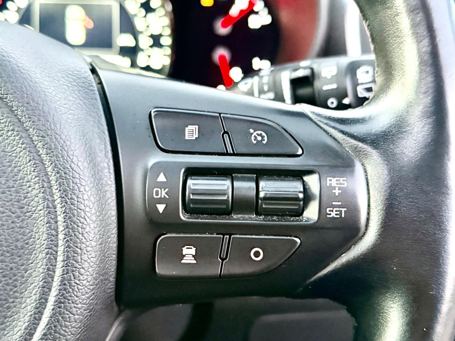 Used Kia Sorento 2016 for sale - 76898577: Photo 35