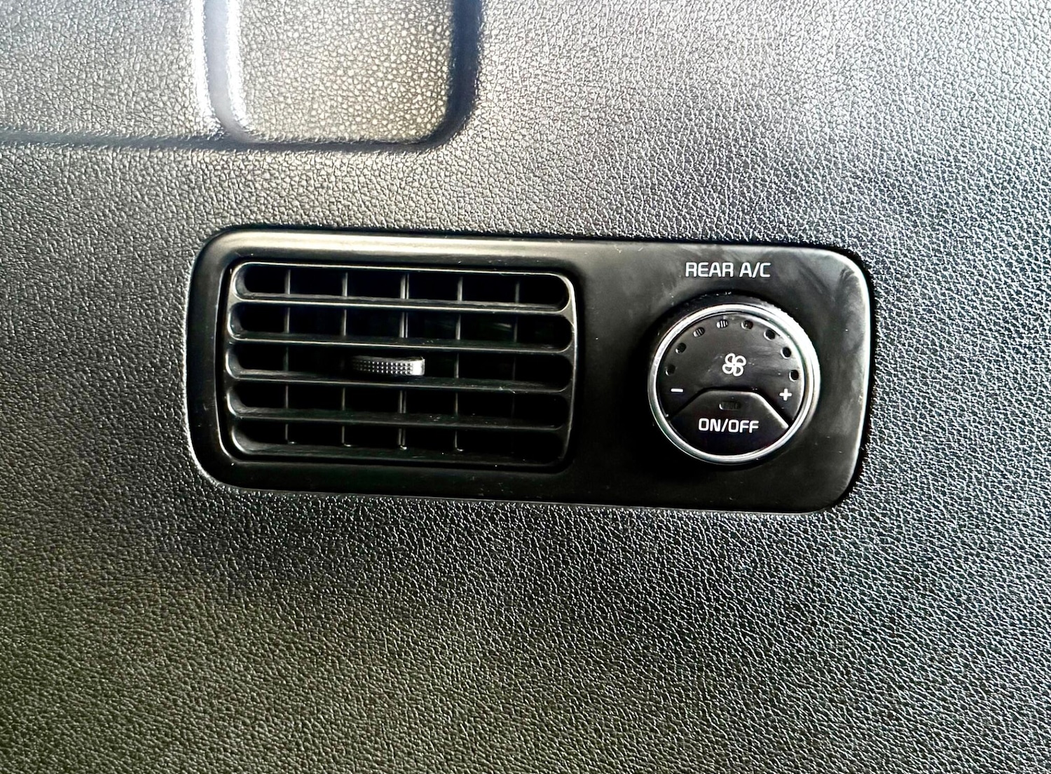 Used Kia Sorento 2016 for sale - 76898577: Photo 40