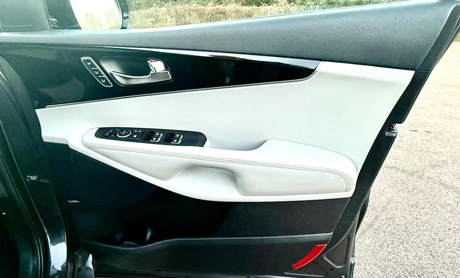 Used Kia Sorento 2016 for sale - 76898577: Photo 41