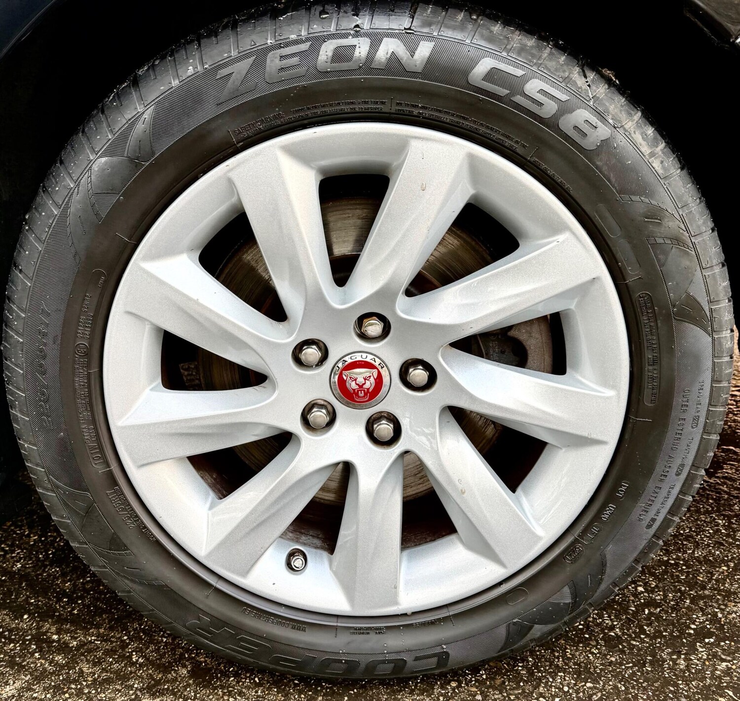 Used Jaguar XF 2018 for sale - 77997360: Photo 15