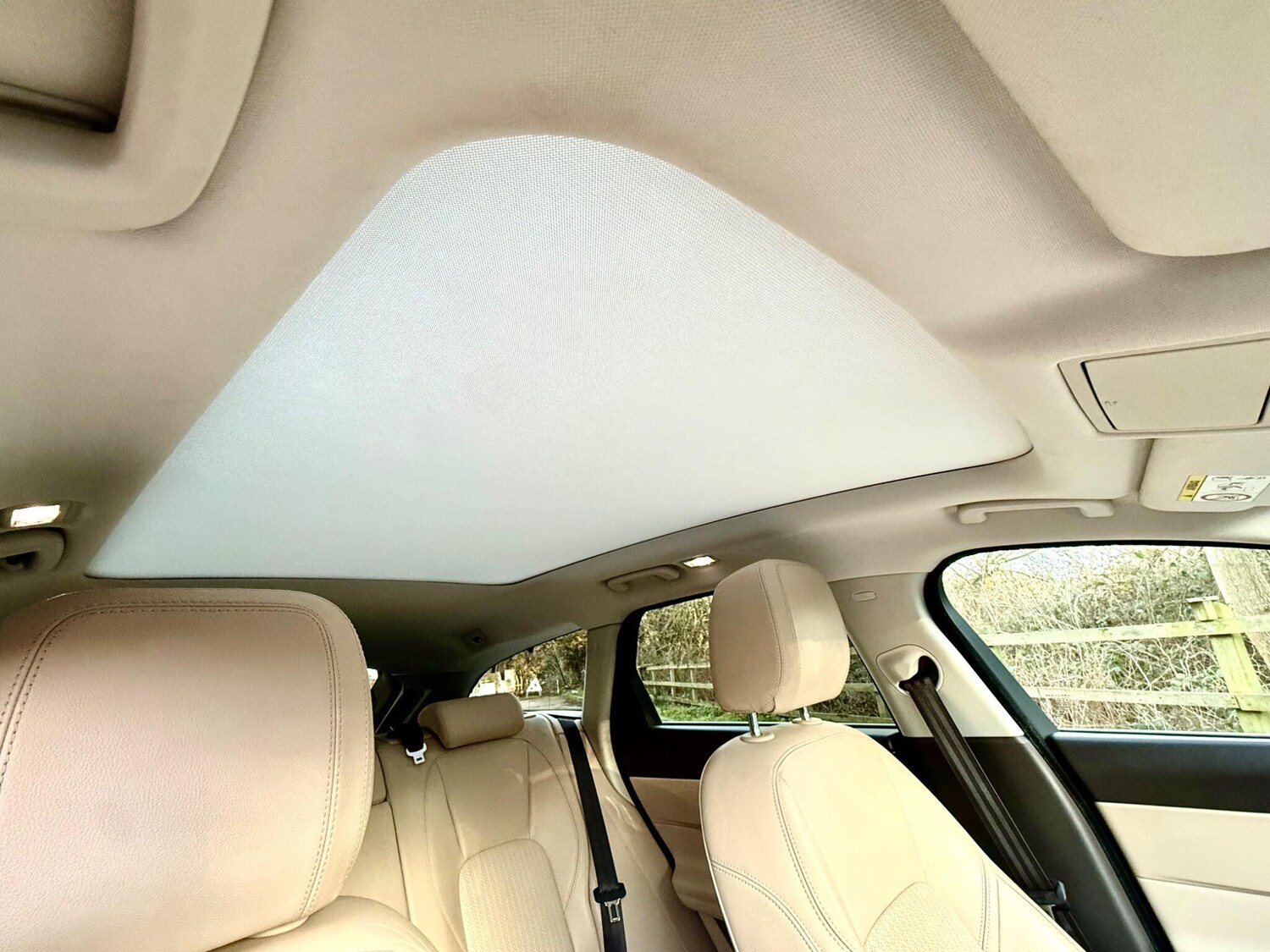 Used Jaguar XF 2018 for sale - 77997360: Photo 32