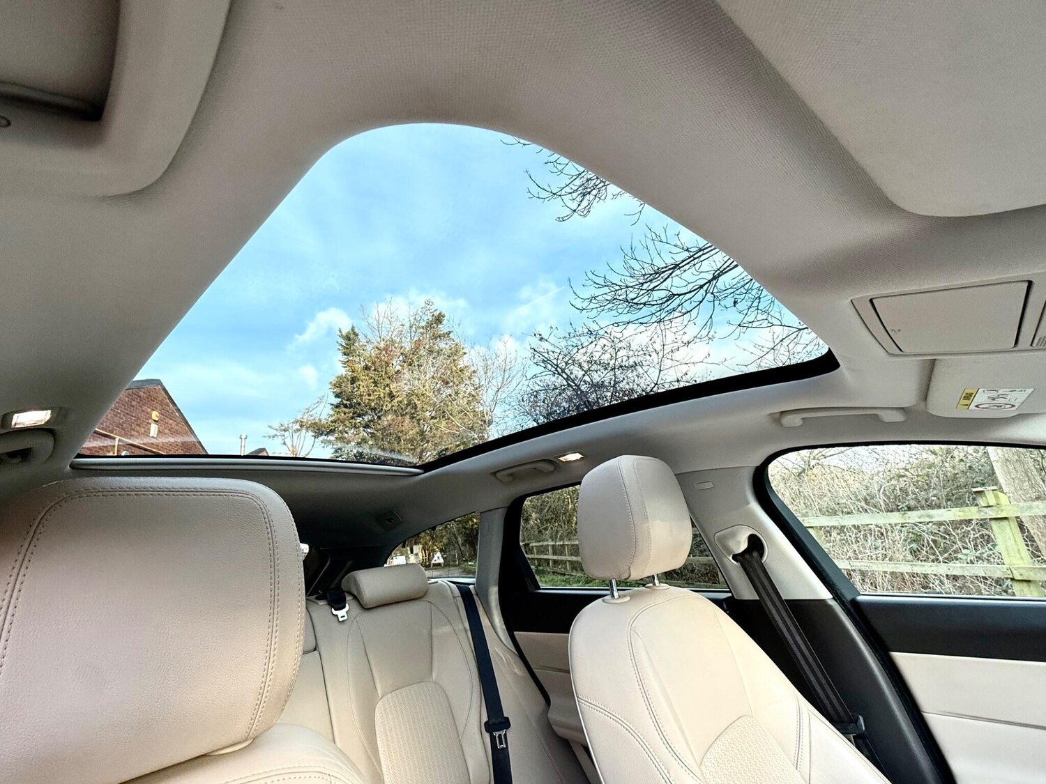 Used Jaguar XF 2018 for sale - 77997360: Photo 33