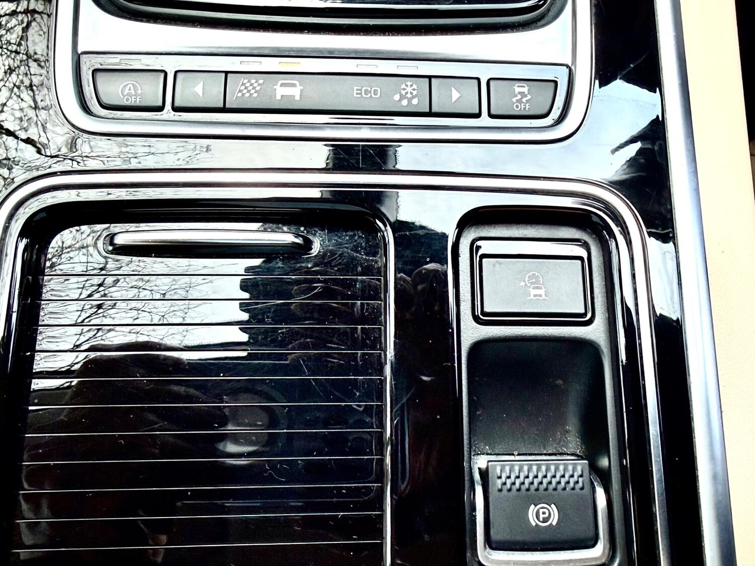 Used Jaguar XF 2018 for sale - 77997360: Photo 39