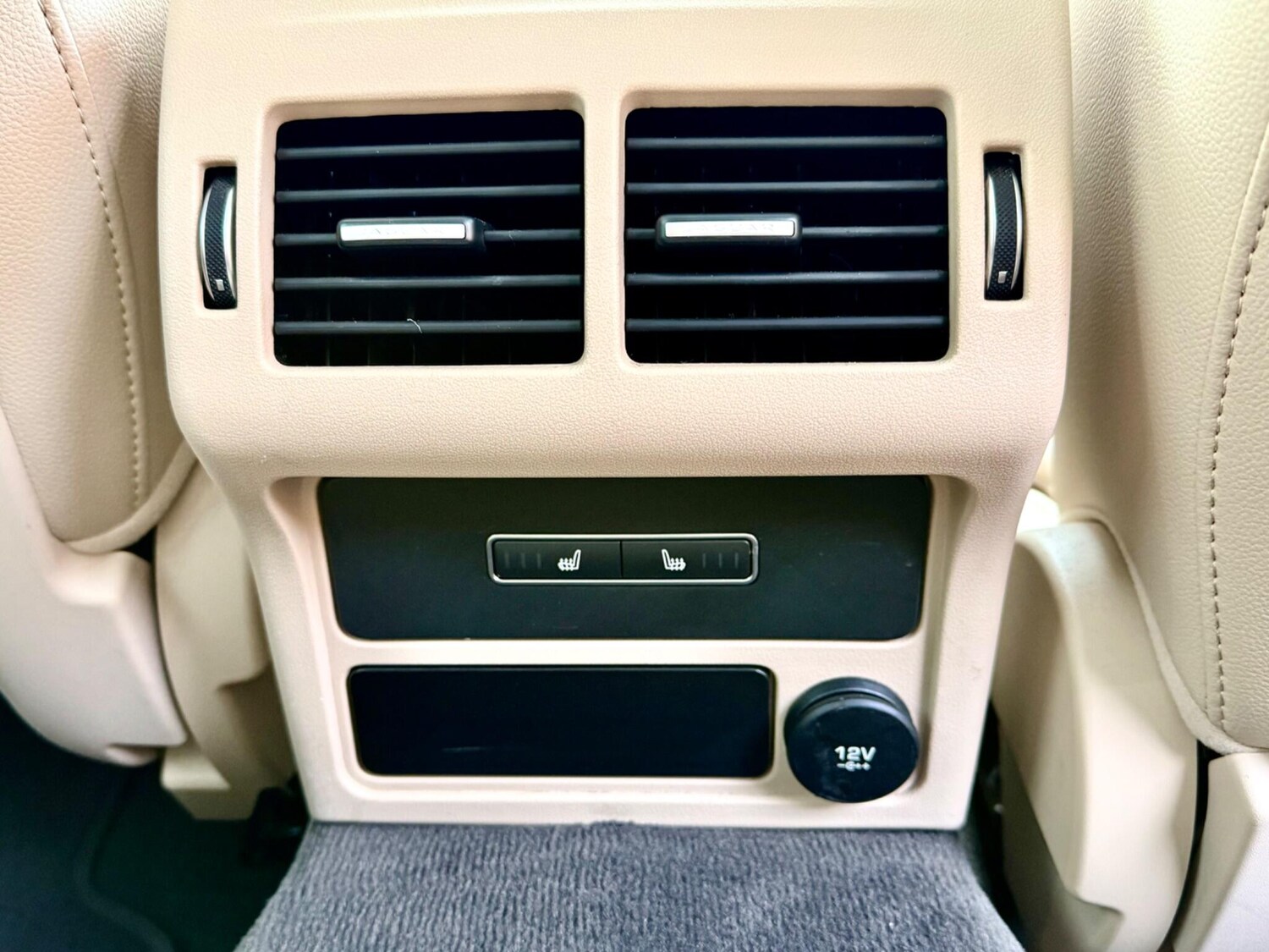 Used Jaguar XF 2018 for sale - 77997360: Photo 41