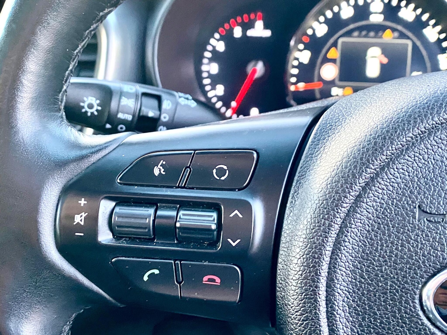 Used Kia Sorento 2015 for sale - 76657722: Photo 33