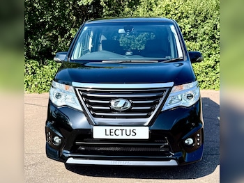 Used Nissan Serena 2015 for sale - 79158212: Photo