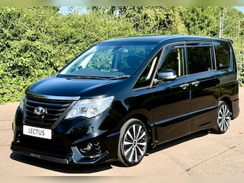 Used Nissan Serena 2015 for sale - 79158212: Photo
