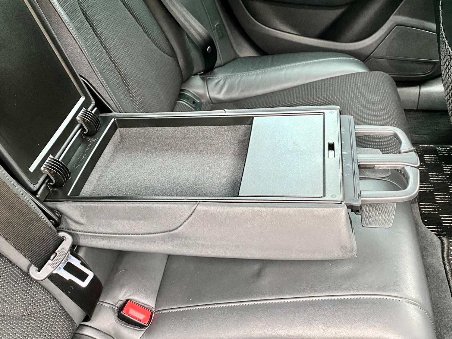 Used Audi A4 Avant 2025 for sale - 76988557: Photo 25