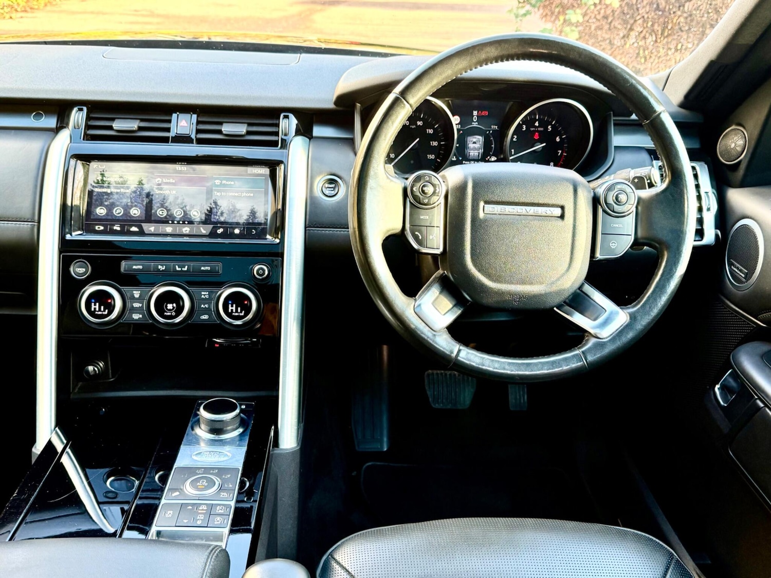 Used Land Rover Discovery 2017 for sale - 76772098: Photo 20