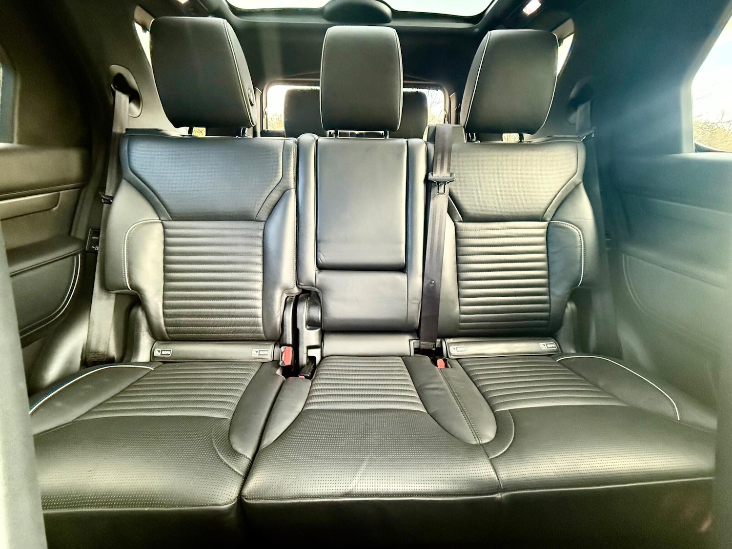 Used Land Rover Discovery 2017 for sale - 76772098: Photo 29