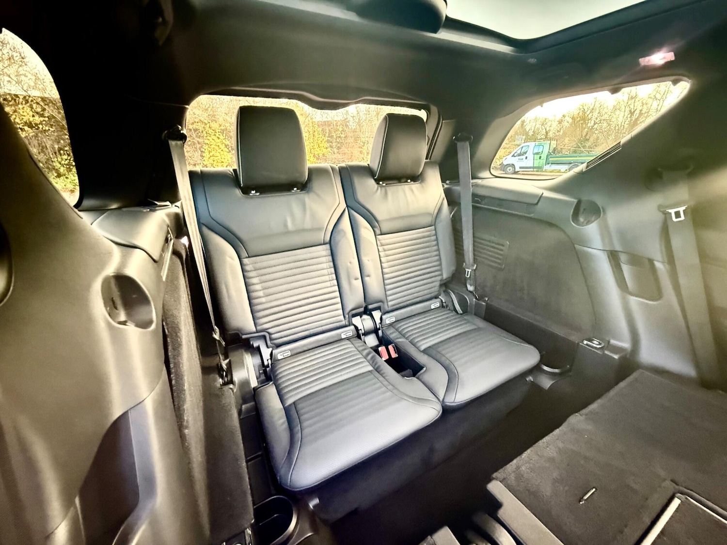 Used Land Rover Discovery 2017 for sale - 76772098: Photo 31