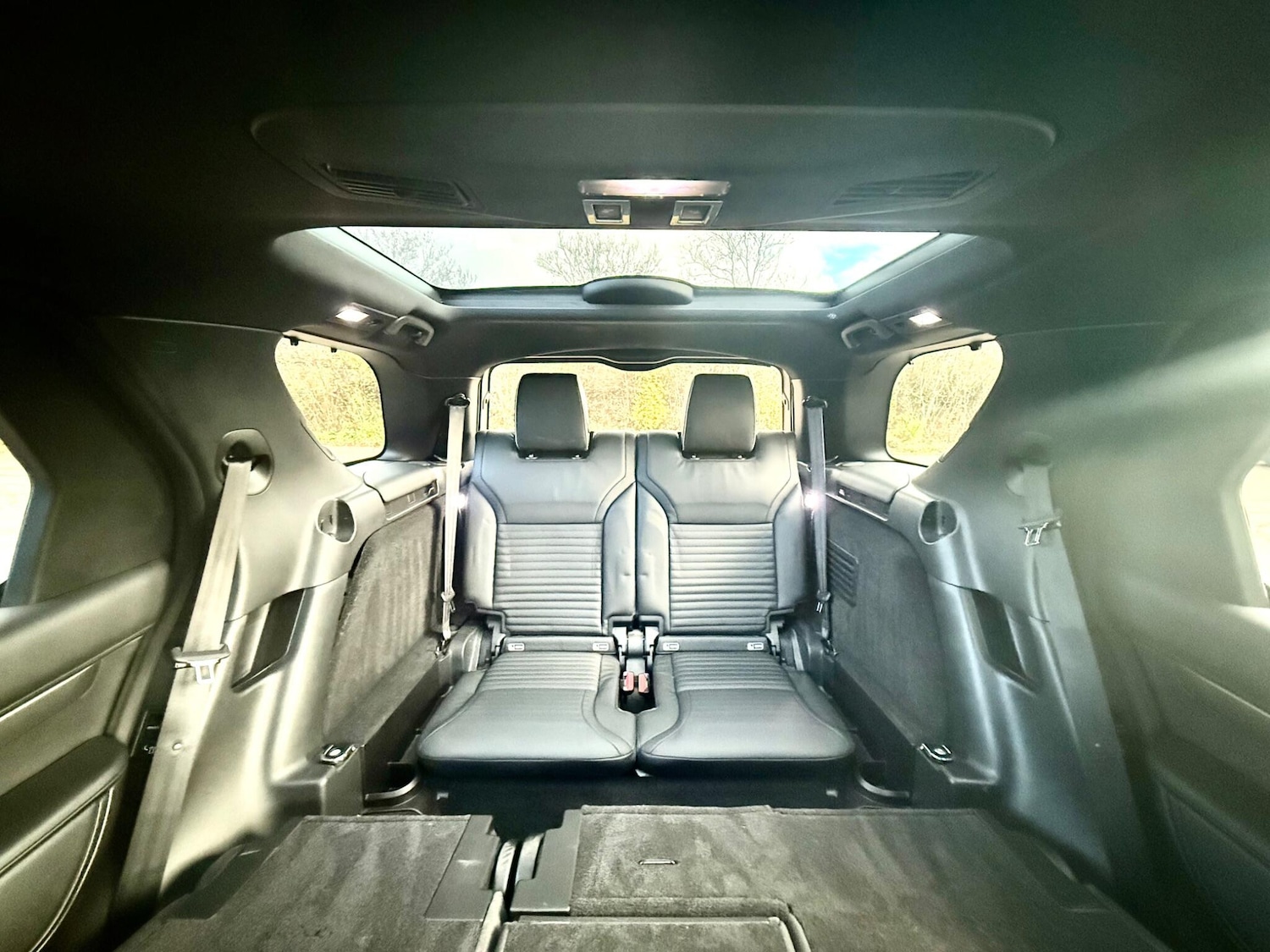 Used Land Rover Discovery 2017 for sale - 76772098: Photo 33