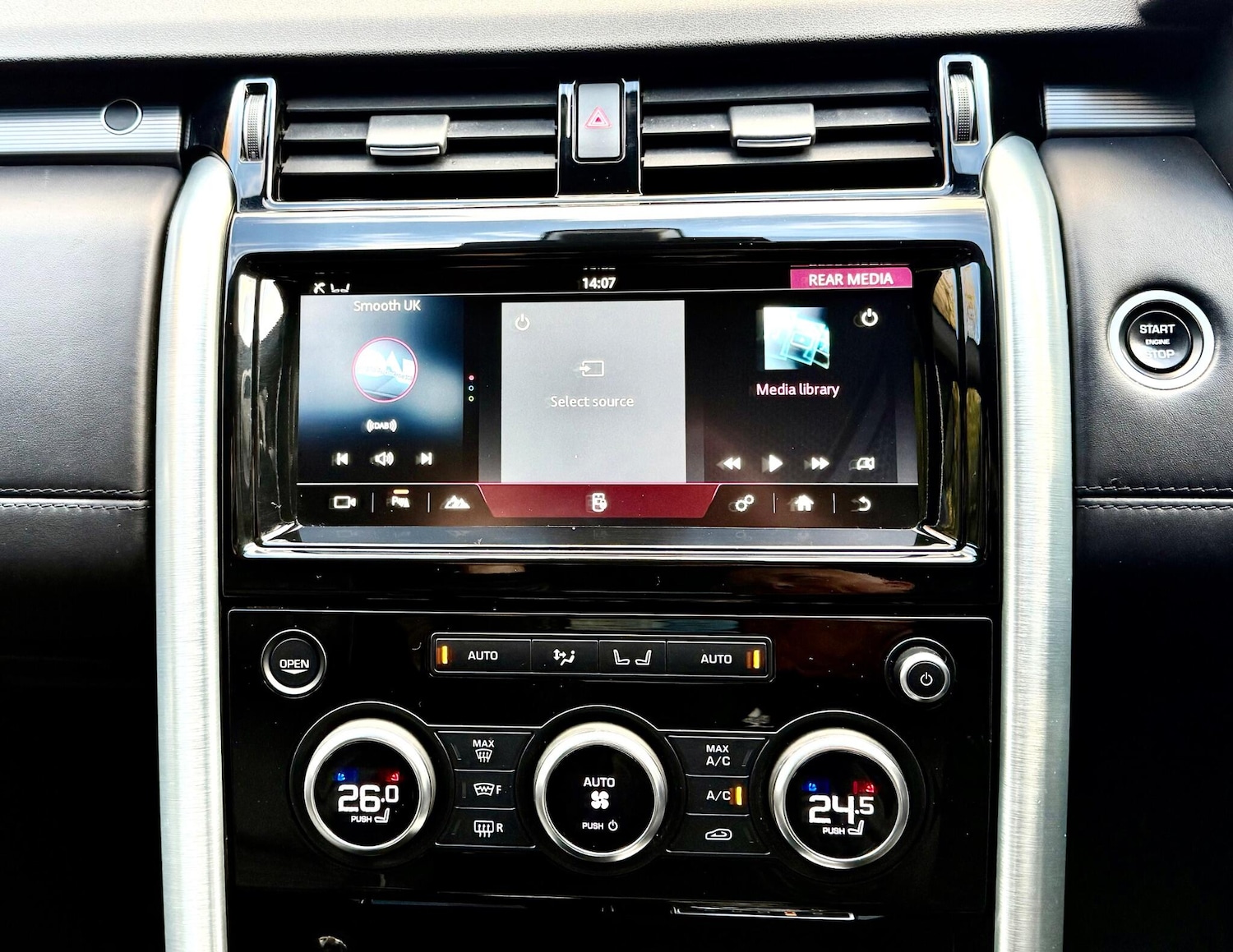 Used Land Rover Discovery 2017 for sale - 76772098: Photo 40