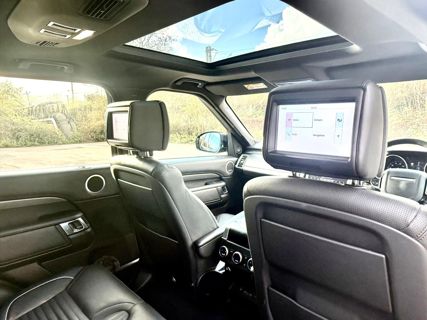 Used Land Rover Discovery 2017 for sale - 76772098: Photo 42