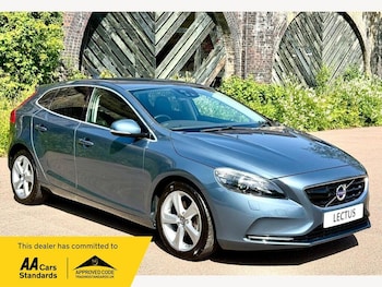 Used Volvo V40 2014 for sale - 78999166: Photo