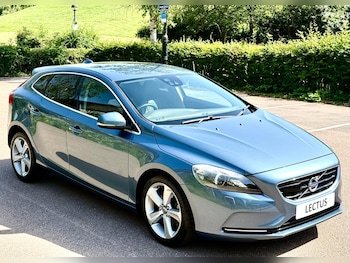 Used Volvo V40 2014 for sale - 78999166: Photo