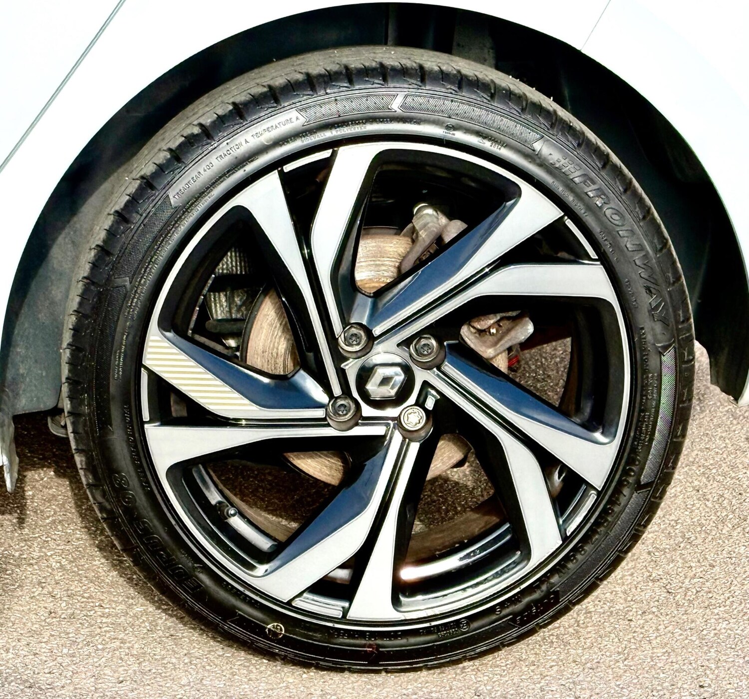 Used Renault Clio 2023 for sale - 77997354: Photo 17