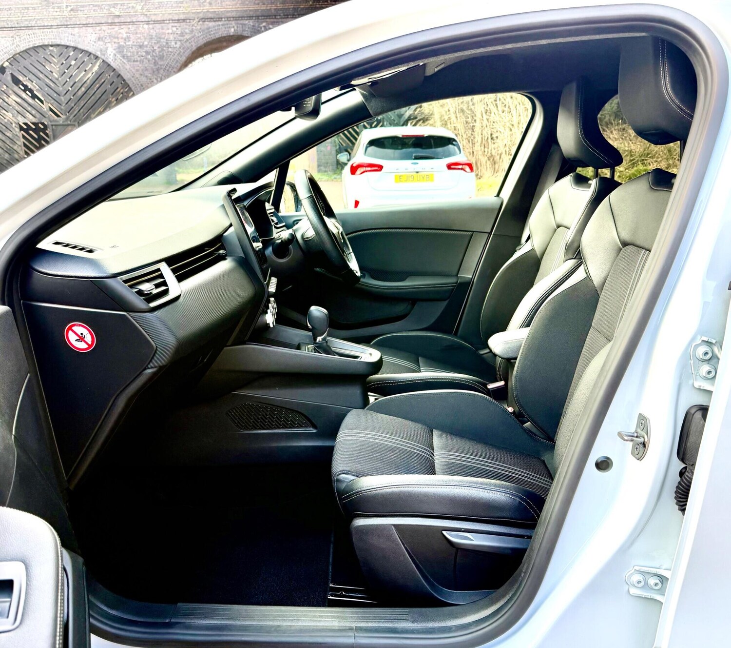 Used Renault Clio 2023 for sale - 77997354: Photo 25