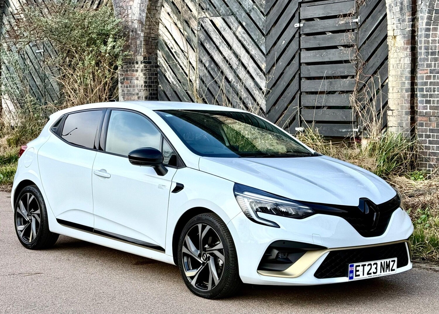 Used Renault Clio 2023 for sale - 77997354: Photo 3