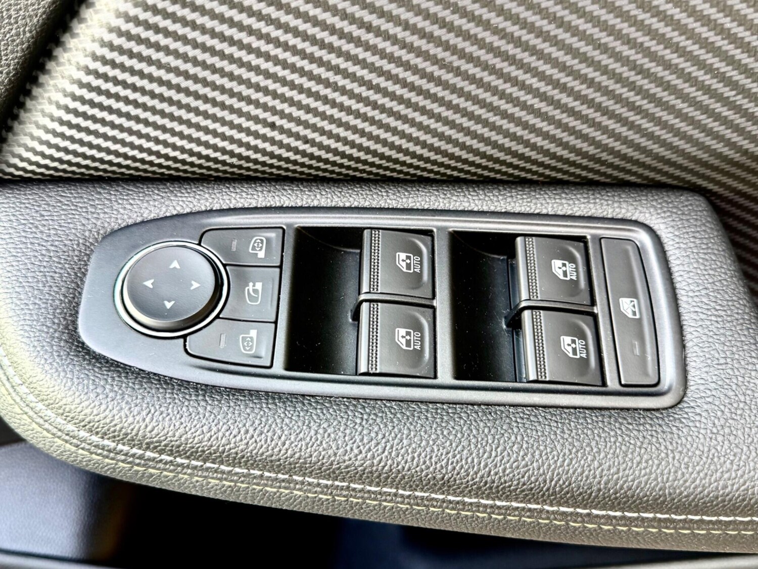 Used Renault Clio 2023 for sale - 77997354: Photo 45