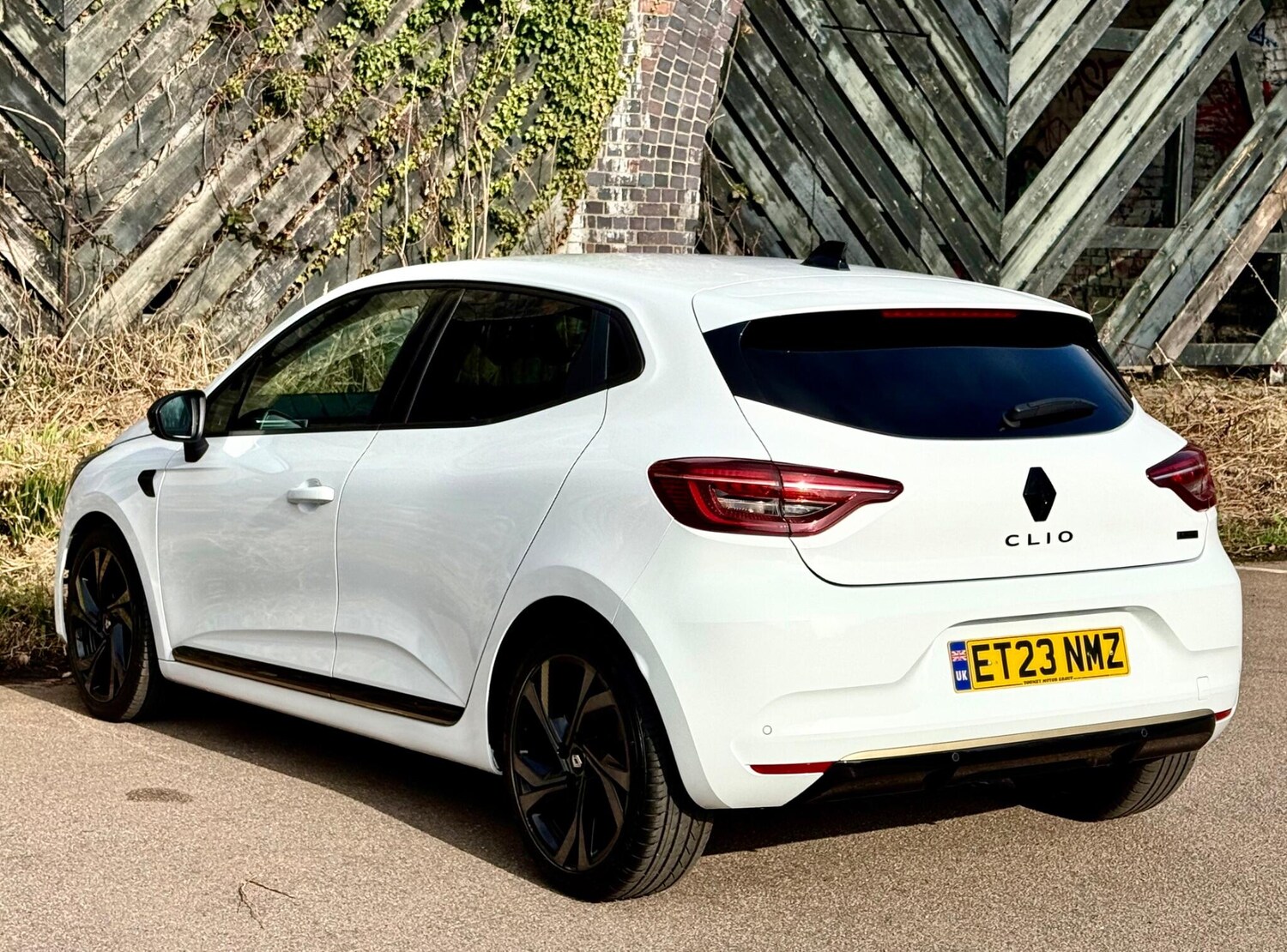 Used Renault Clio 2023 for sale - 77997354: Photo 8