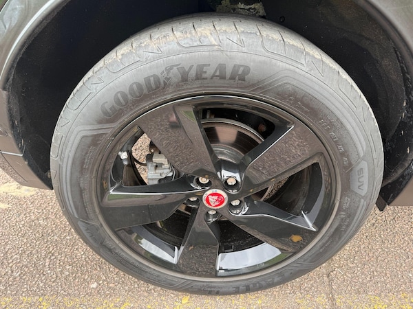 Used Jaguar E-Pace 2018 for sale - 76307115: Photo 29