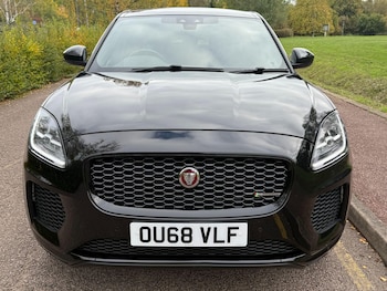 Used Jaguar E-Pace 2018 for sale - 76307115: Photo