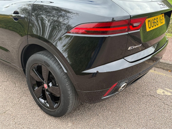 Used Jaguar E-Pace 2018 for sale - 76307115: Photo 33