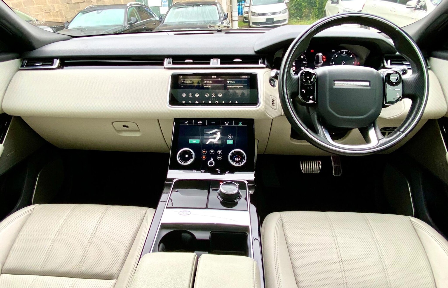 Used Land Rover Range Rover Velar 2017 for sale - 76215586: Photo 21