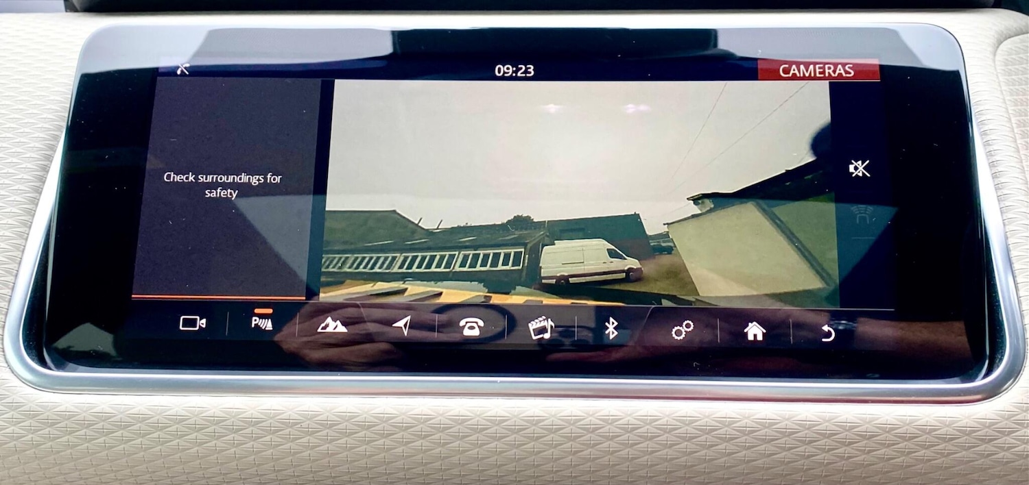 Used Land Rover Range Rover Velar 2017 for sale - 76215586: Photo 40