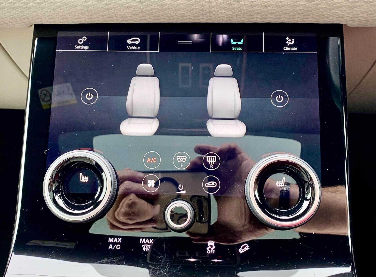 Used Land Rover Range Rover Velar 2017 for sale - 76215586: Photo 45