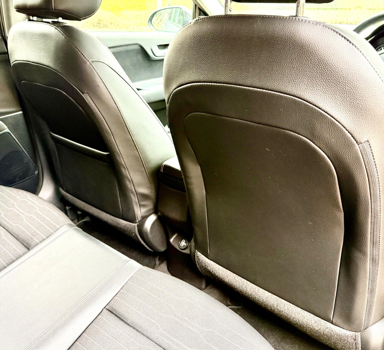 Used Kia Stonic 2023 for sale - 77997356: Photo 25