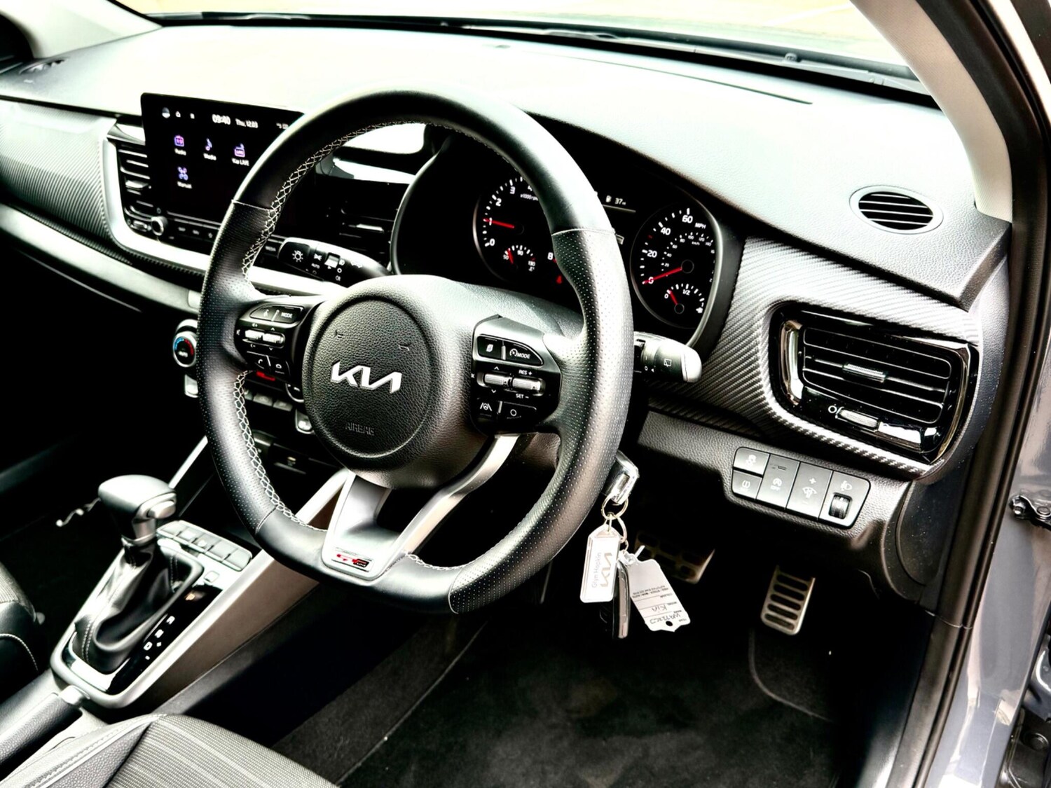 Used Kia Stonic 2023 for sale - 77997356: Photo 28