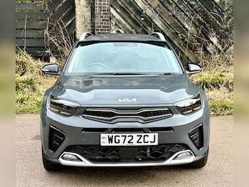 Used Kia Stonic 2023 for sale - 77997356: Photo