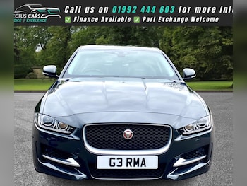 Used Jaguar XE 2018 for sale - 76214174: Photo