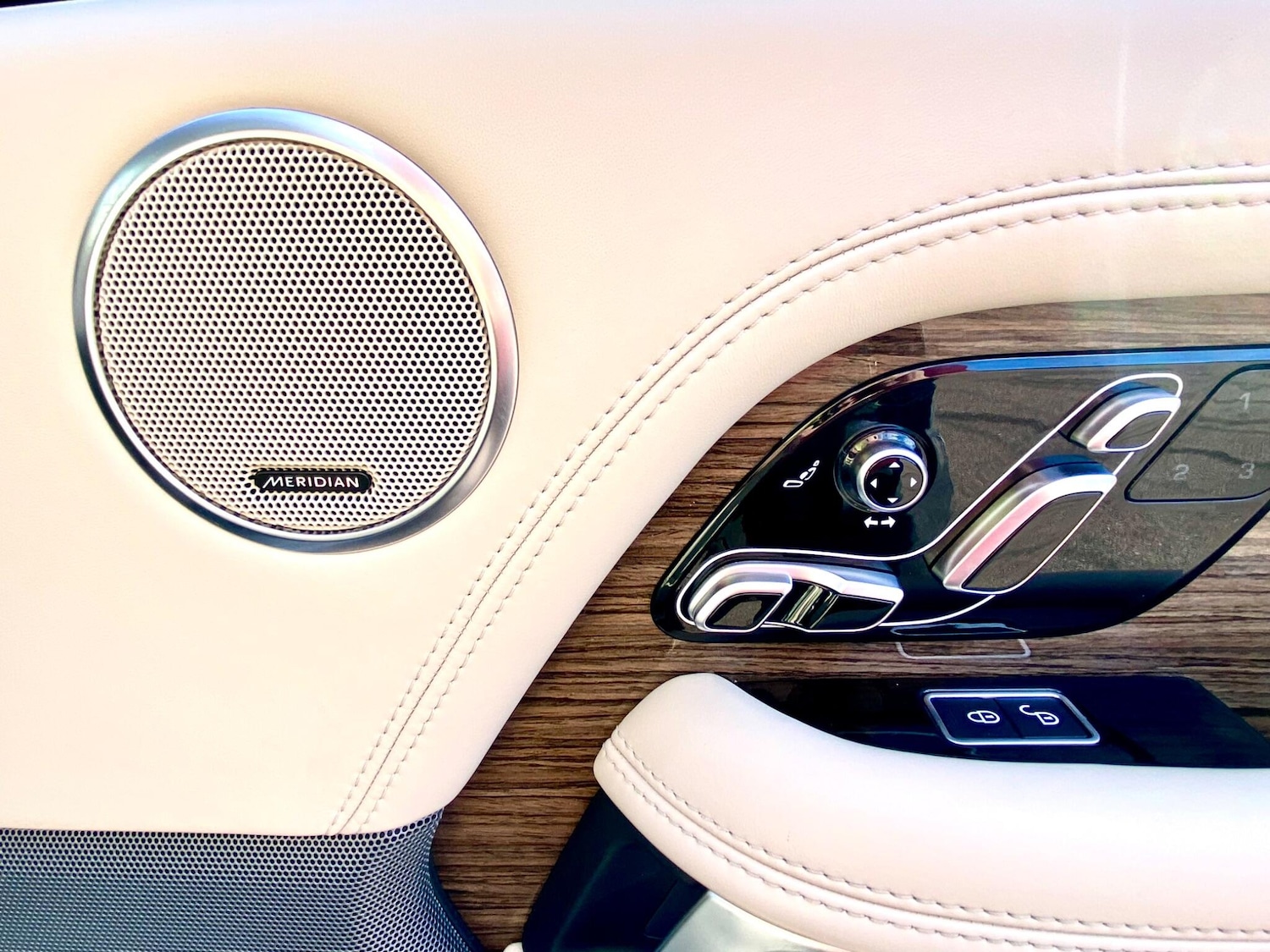 Used Land Rover Range Rover 2019 for sale - 76214060: Photo 44